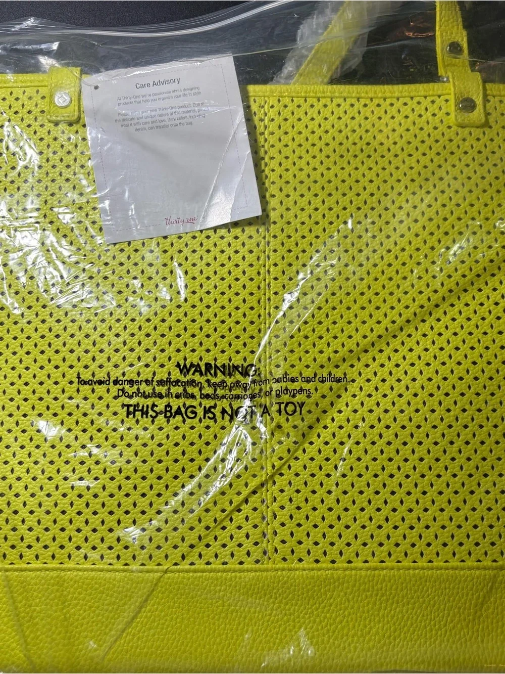 thirty-one Citron Pop Pebble Punch Style Setter